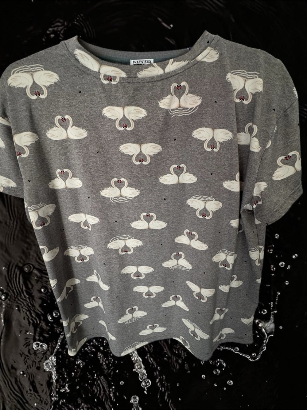Joy Spun Ultra Soft Polyester Gray Swan Print Lounging Top  SZ M